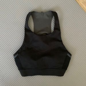 NWOT high neck sports bra